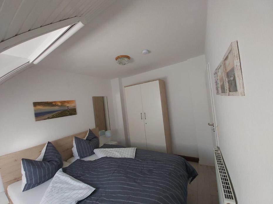 Haus Schwalbennest Apartment Bensersiel Bagian luar foto