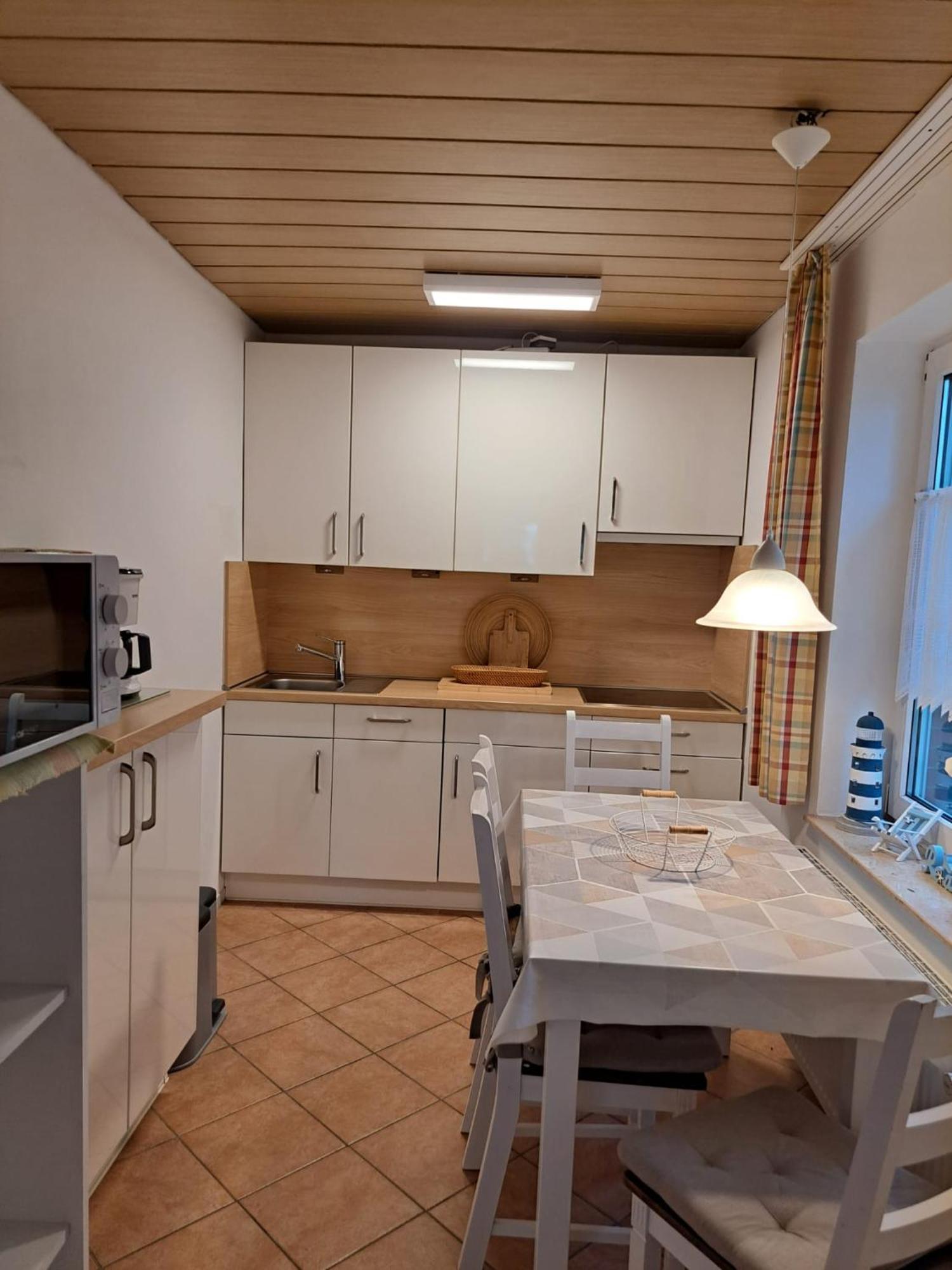 Haus Schwalbennest Apartment Bensersiel Bagian luar foto